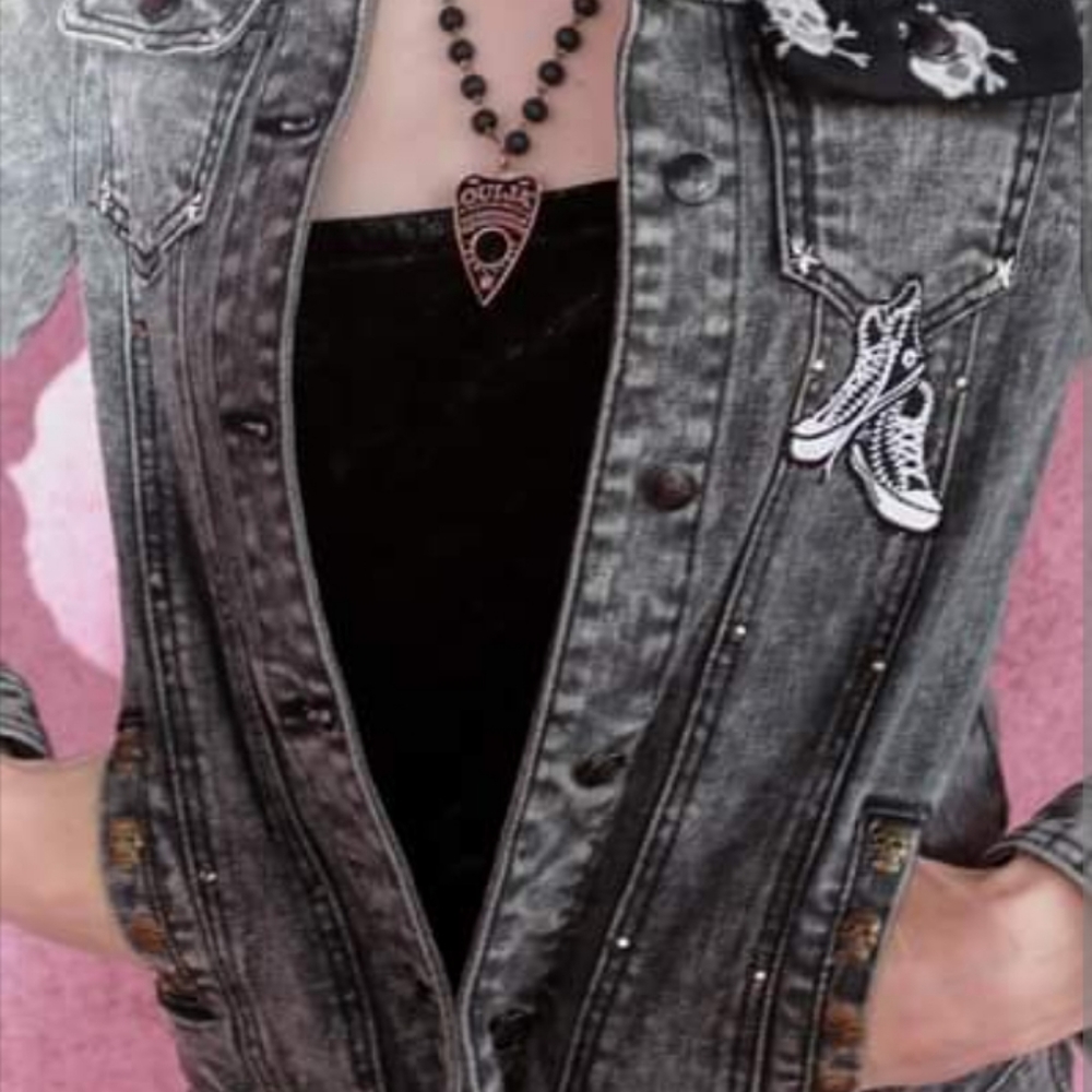 SOLD! DEATH BY COFFEE! Caffine lovers custom vintage acid washed denim jacket!!! - Picture 10 of 11